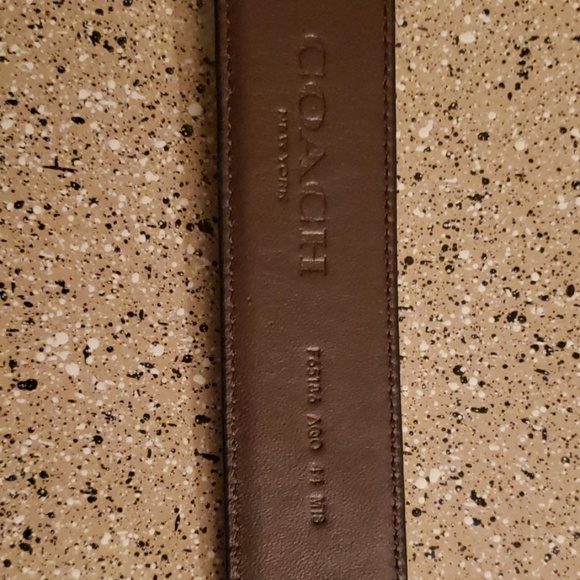 Coach men's belt with extra attached belt buckle - Picture 2 of 2